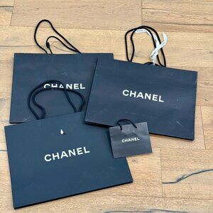 Chanel shopping bag